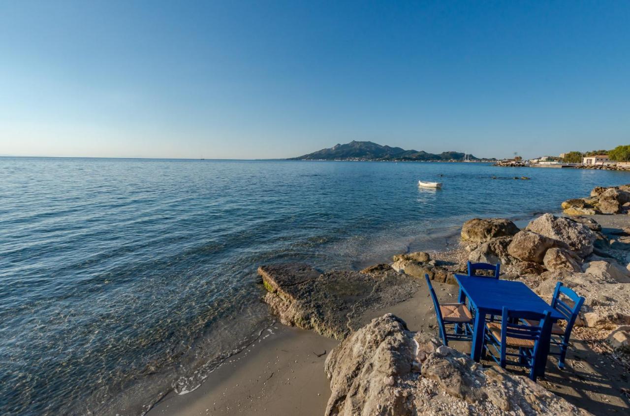 Green Boat Apartment Akrotiri  ภายนอก รูปภาพ