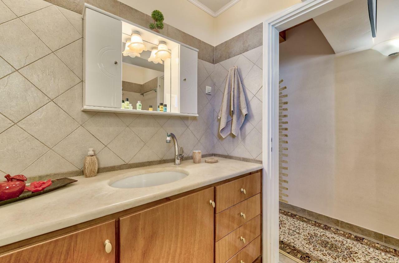 Green Boat Apartment Akrotiri  ภายนอก รูปภาพ